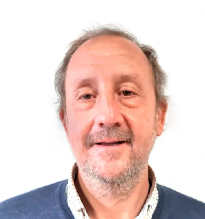 cesar-derqui-administracion